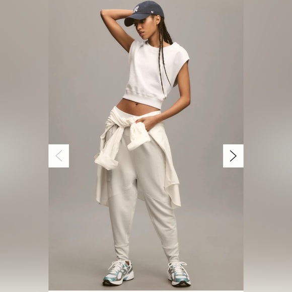 Daily Practice by Anthropologie Relaxed Joggers size small - Picture 1 of 11